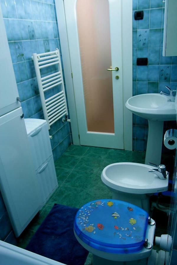 Relax E Mare Villa Savona Exterior foto